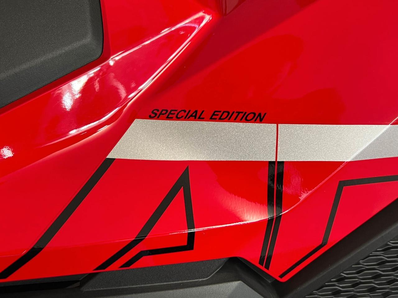 HONDA X-ADV 750 SPECIAL EDITION 2024