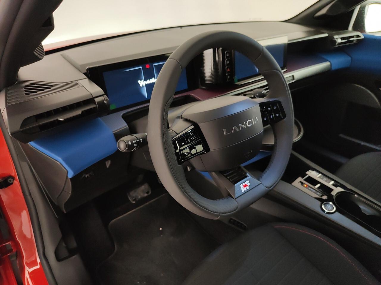 Lancia Ypsilon Hybrid e-DCT HF Line