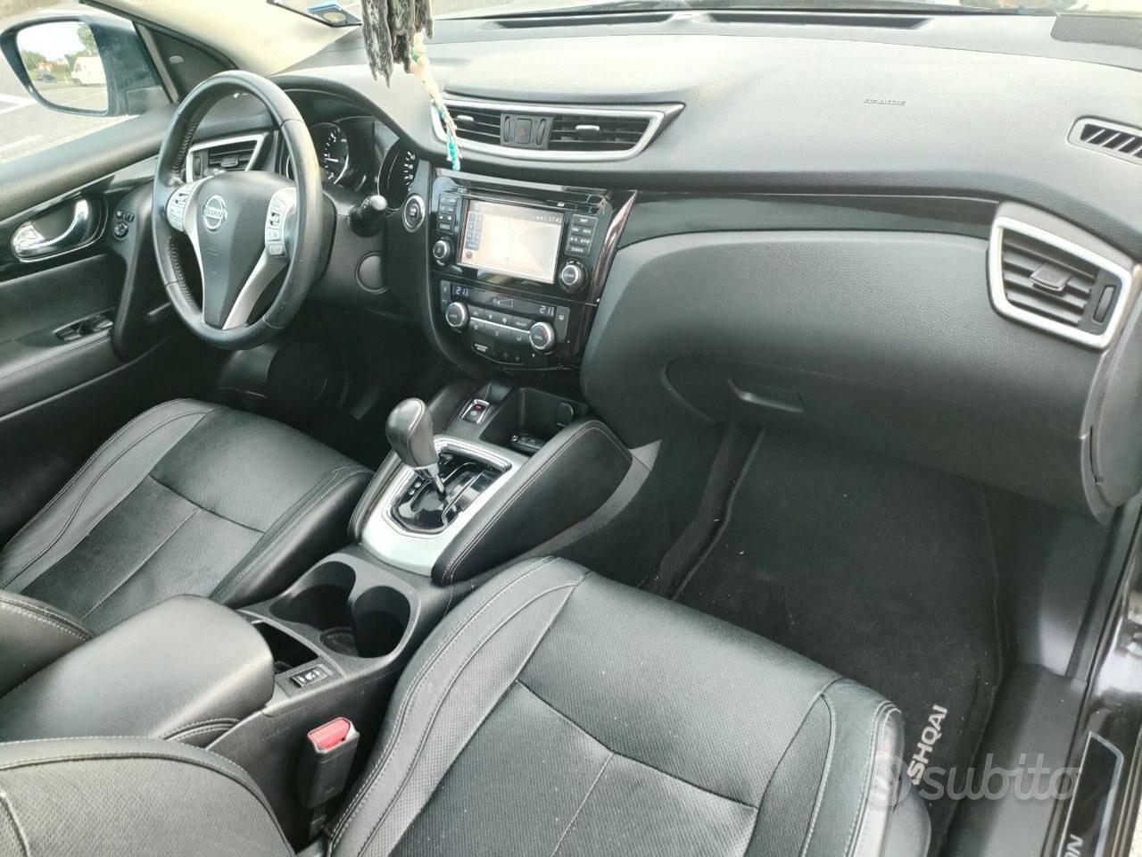 NISSAN Qashqai 1.6 dCi X-Tronic 2WD Black Editio