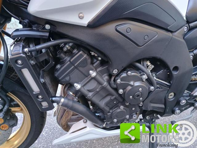 YAMAHA FZ8 FZ8
