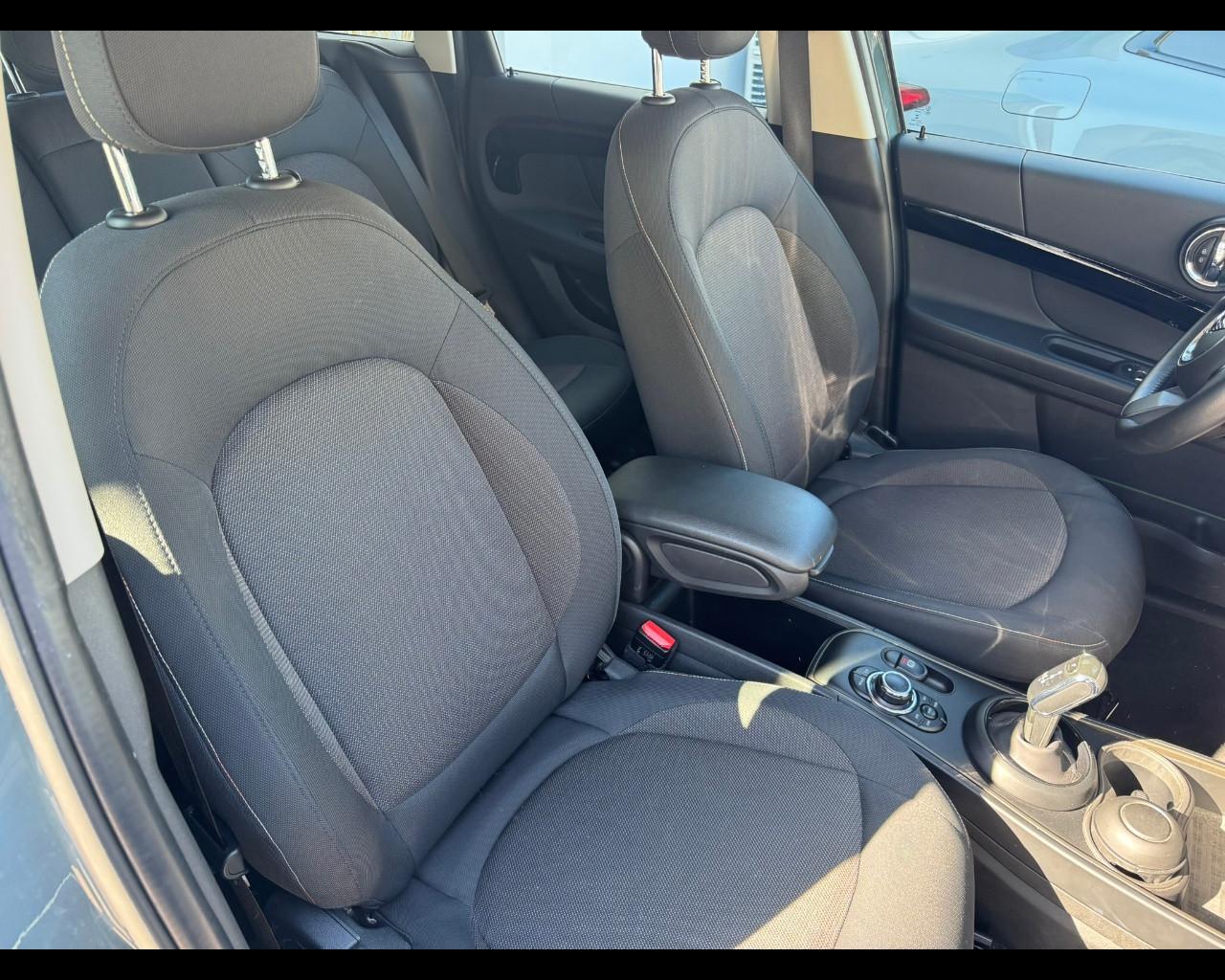 MINI Mini Countrym.(F60) - Mini 1.5 Cooper Hype Countryman