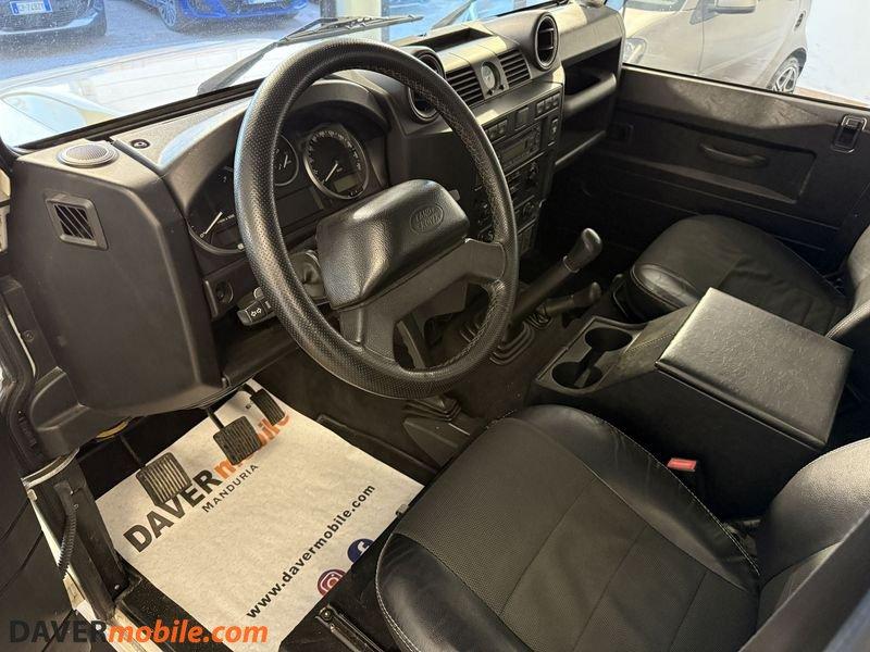 Land Rover Defender Defender 110 2.4 td SE SW