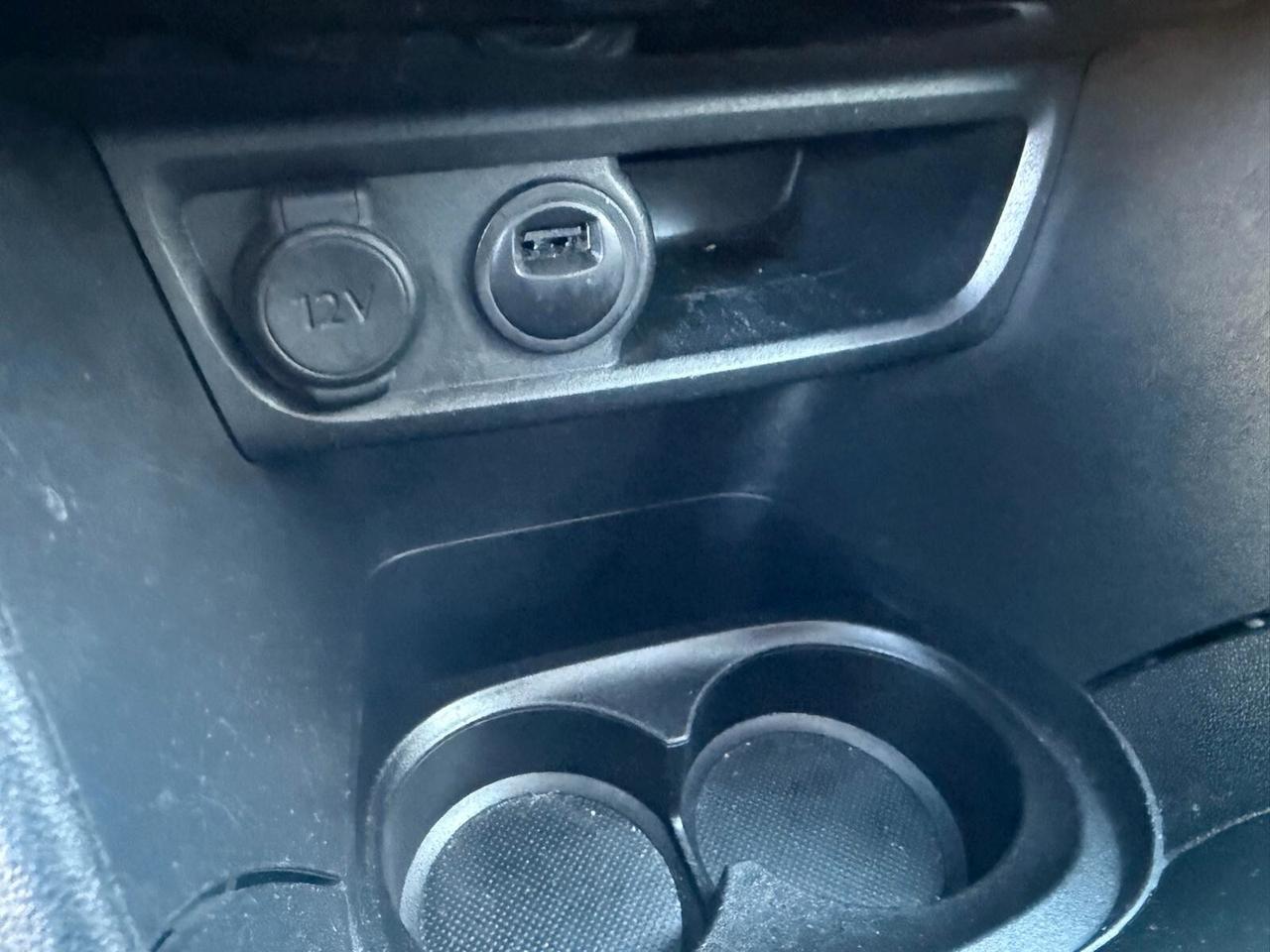 Peugeot 2008 PureTech 82 Allure + GPL - OK NEOPATENTATI