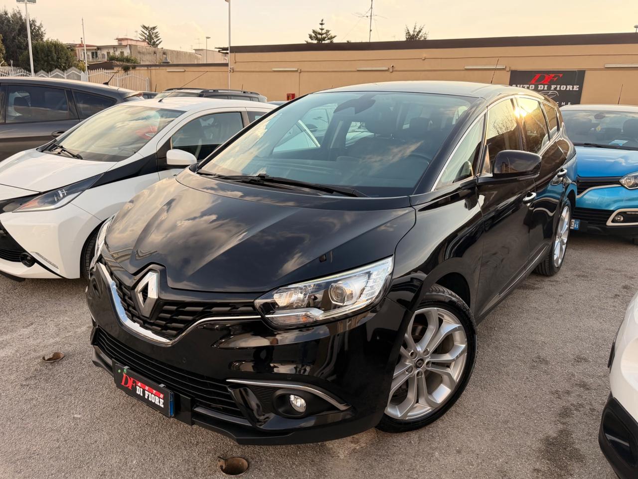 Renault Grand Scenic 1.7 dCi 120CV 7 POSTI NAVI