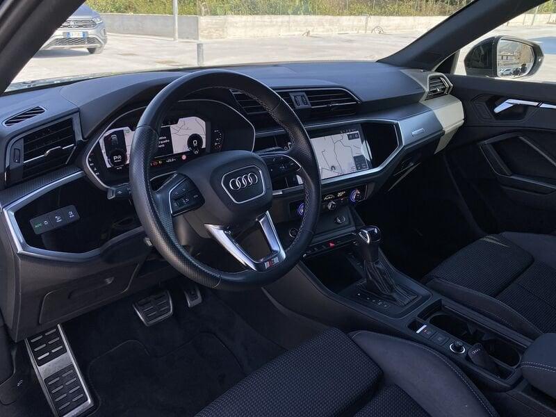 Audi Q3 SPB S line interno ed esterno 2.0 TDI 150CV S-Tronic 35