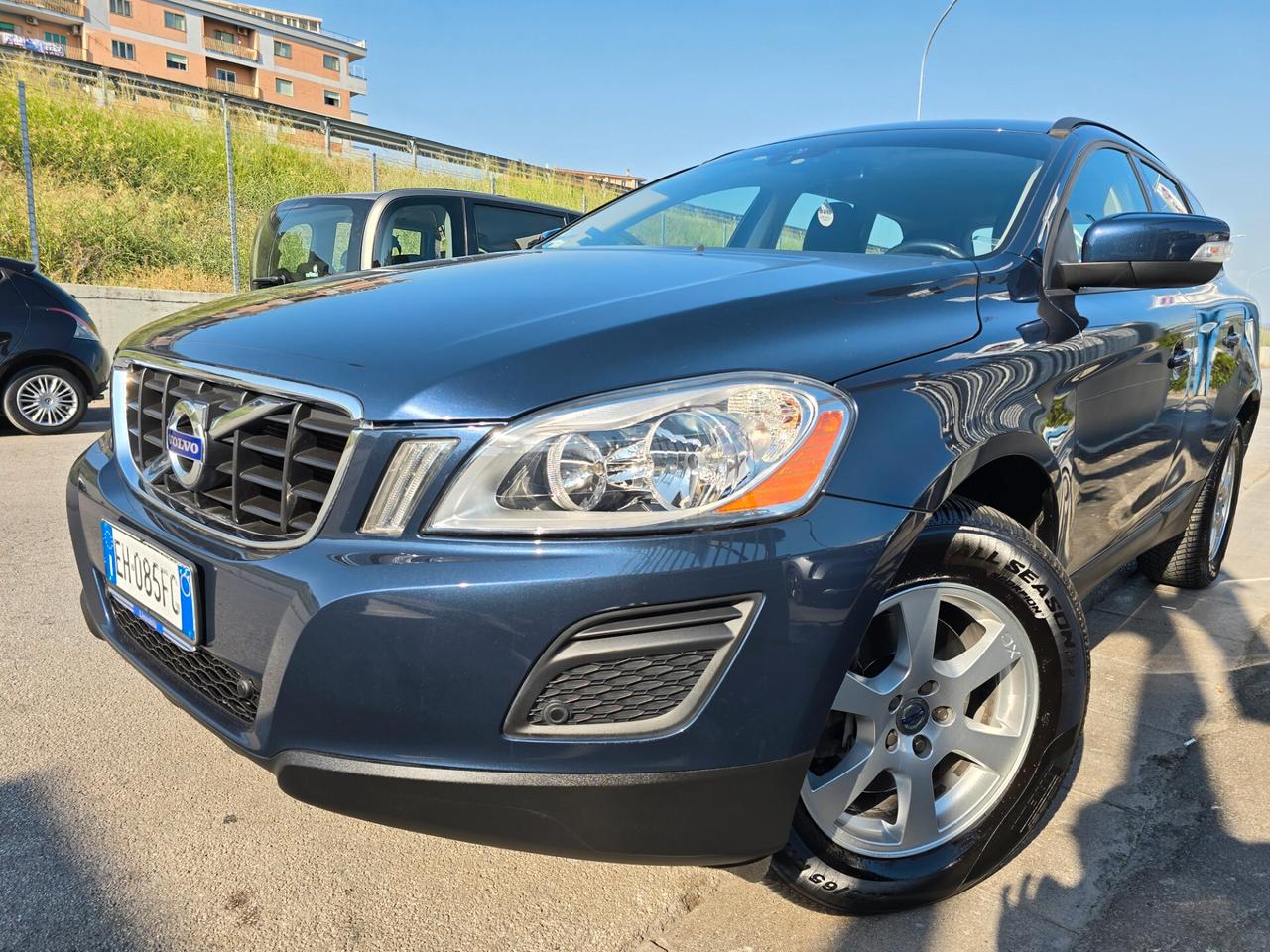 Volvo XC 60 XC60 D5 AWD Geartronic R-design