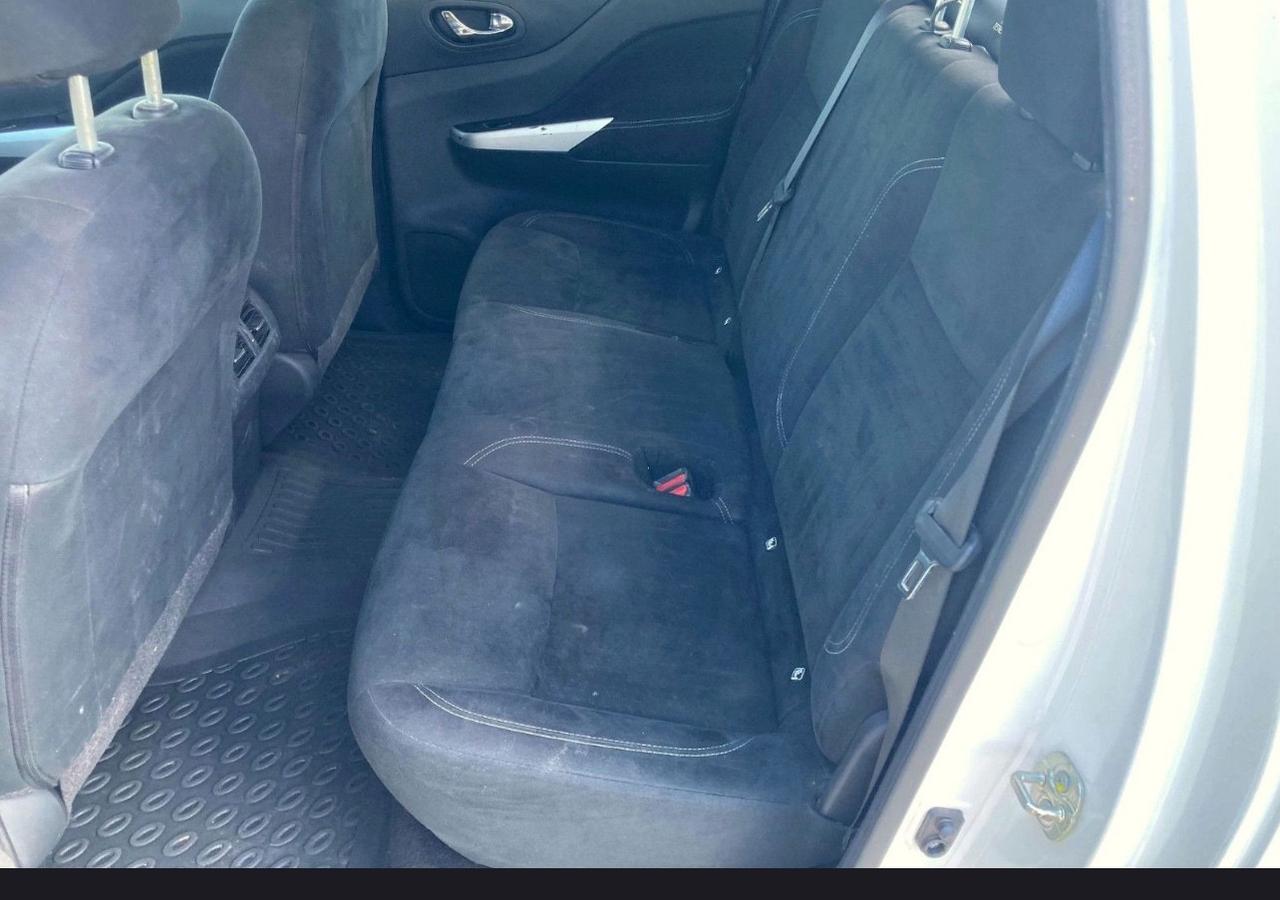 Nissan Navara 2.3 dCi 190 CV 7AT 4WD Double Cab N-Connecta