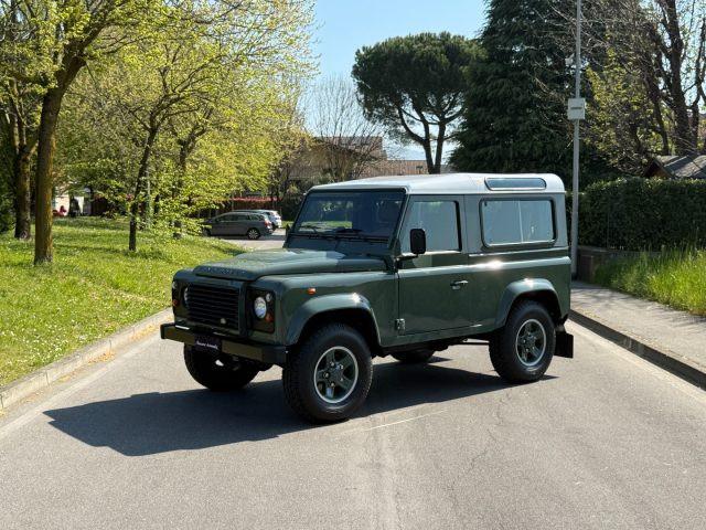 LAND ROVER Defender 90 2.4 TD4 Station Wagon S INTERNI IN PELLE