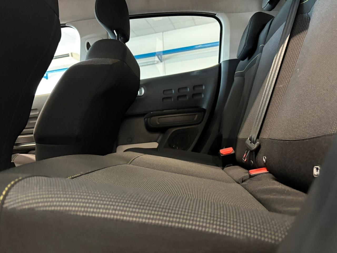 Citroen C3 MAX PureTech 110 EAT6 SPOTICAR