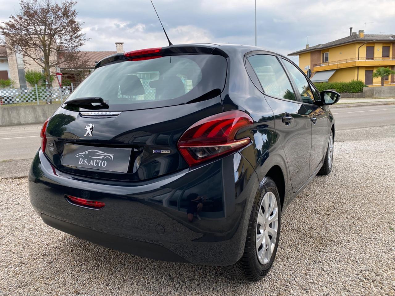 Peugeot 208 PureTech Ok Neopatentati