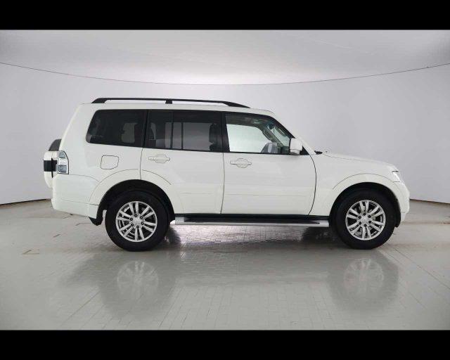 MITSUBISHI Pajero 3.2 DI-D 16V aut. 5p. Instyle DPF