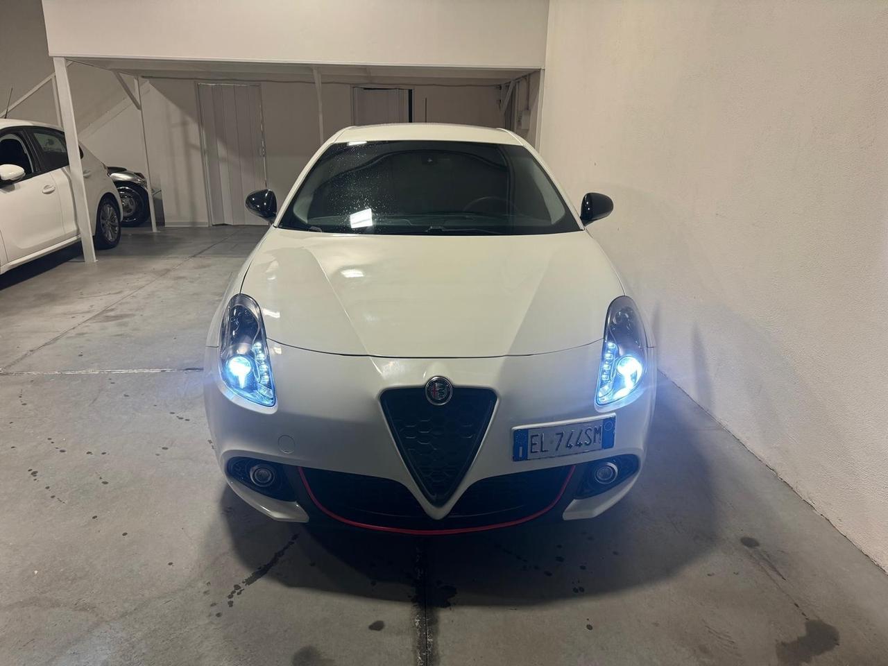 Alfa Romeo Giulietta 1.6 JTDm-2 105 CV Exclusive