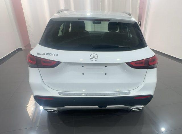 MERCEDES-BENZ GLA 200 d Automatic Sport Plus