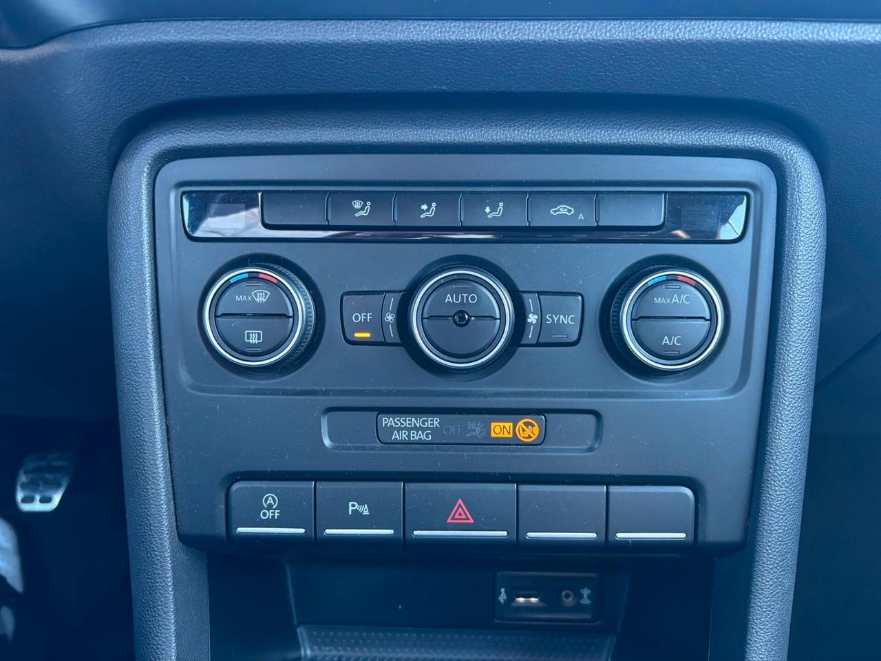 Volkswagen Maggiolino Cabrio 2.0 TDI Sport BlueMotion Technology