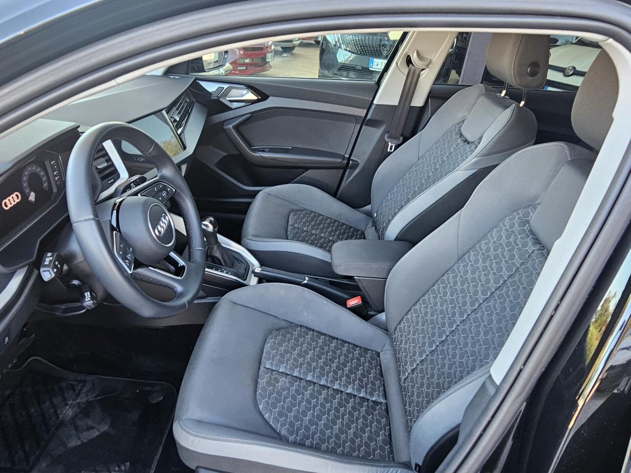 Audi A1 SPB 35 TFSI S tronic line edition