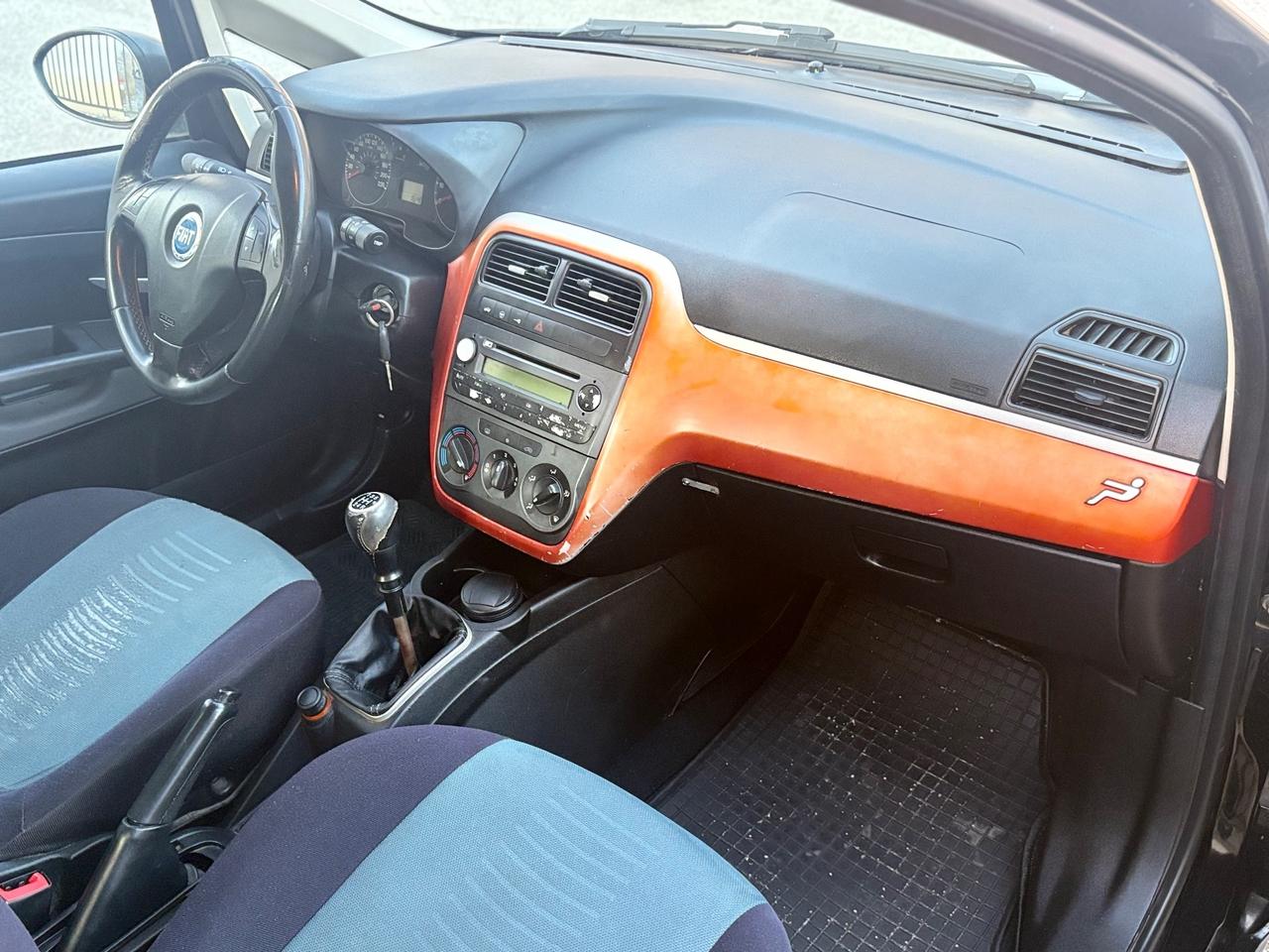 Fiat Grande Punto 1.3 MJT 75 CV 5 Porte Dynamic