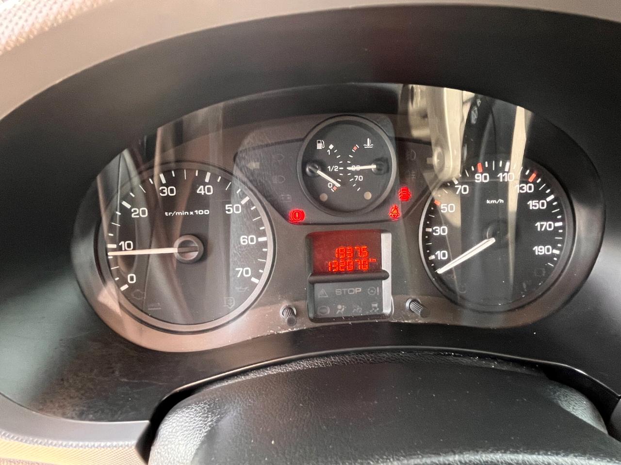 Peugeot PARTNER 1.6 BLUEHDi 75 CV PRO L1