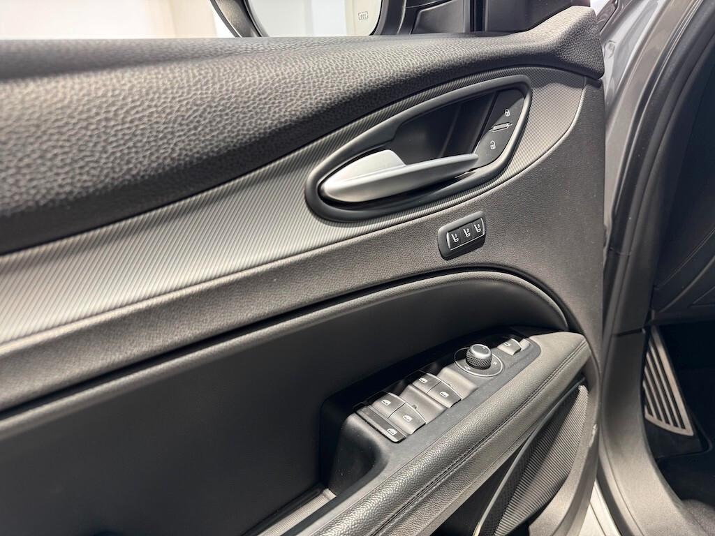 Alfa Romeo Stelvio 2.2 Turbodiesel 210 CV AT8 Q4 Super