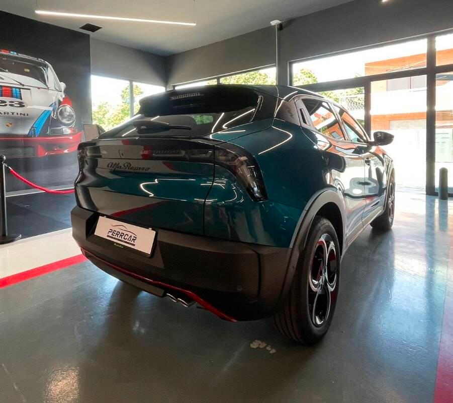 Alfa Romeo Junior 1.2 ibrida Speciale 145cv edct6