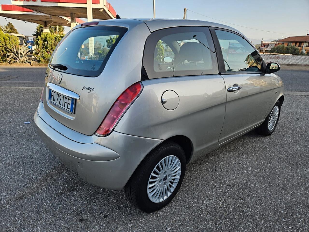 Lancia Ypsilon 1.3 Multijet 16V Argento