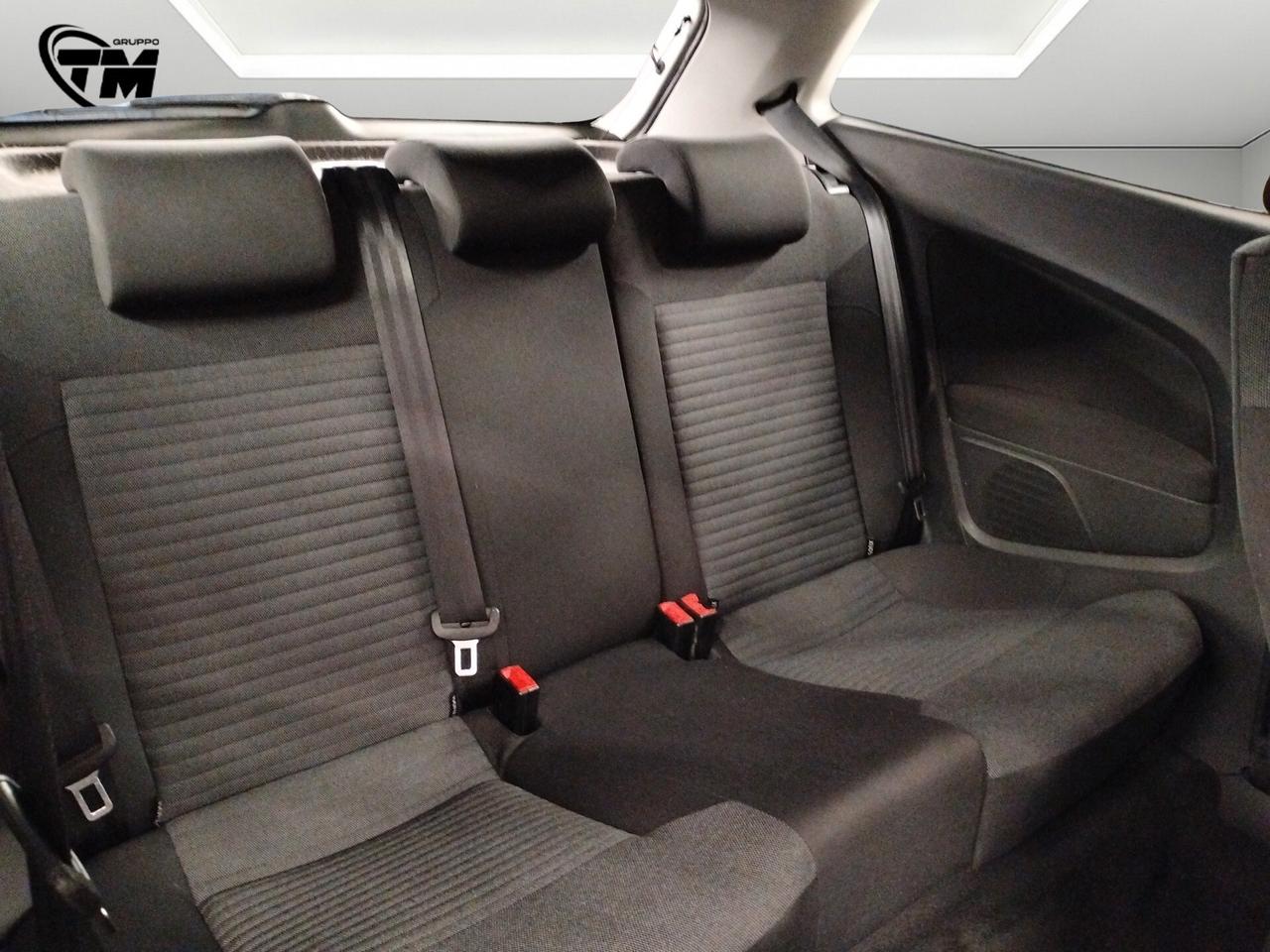 Volkswagen Polo 1.6 TDI 90CV DPF 3 porte Highline - NEOPATENTATI