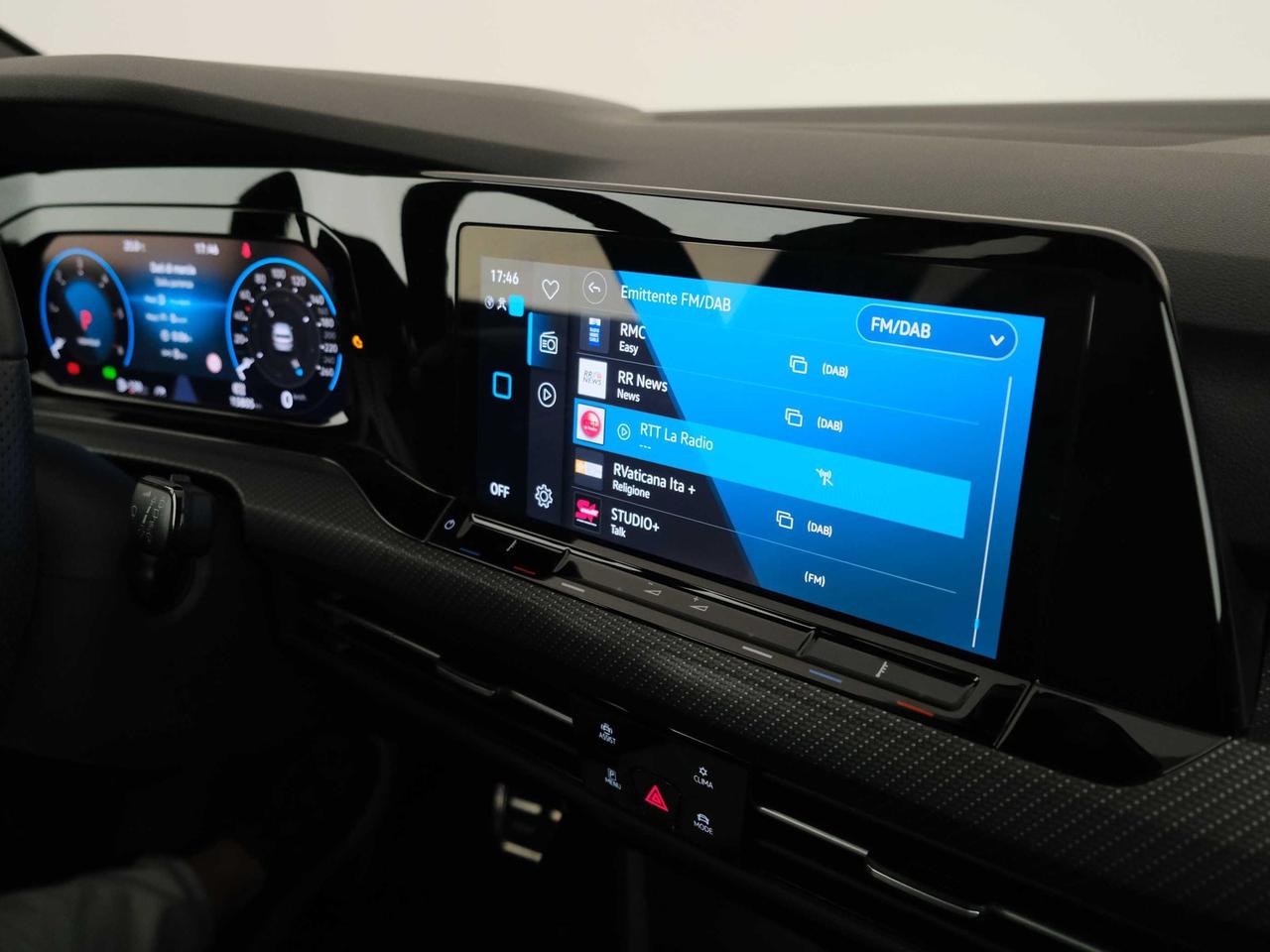 Volkswagen Golf 2.0 tdi scr 150cv r-line dsg