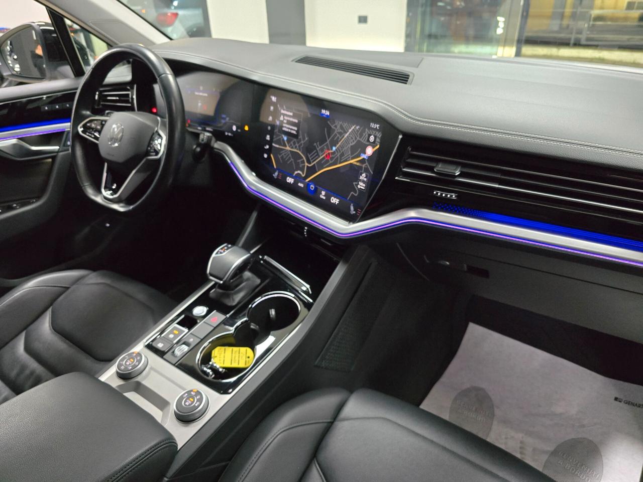 Volkswagen Touareg 3.0 V6 TDI SCR R-Line