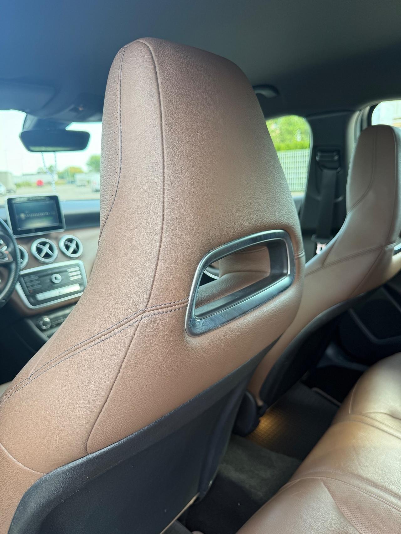 Mercedes-benz A 220 d Automatic 4Matic Premium