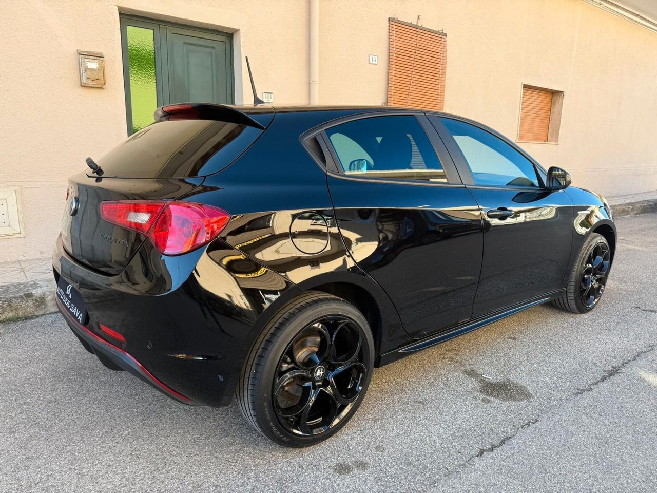 Alfa Romeo Giulietta 1.6 JTDm 120 CV veloce Carbon Look