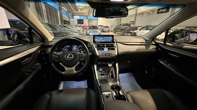 LEXUS NX 300 Hybrid 4WD Luxury