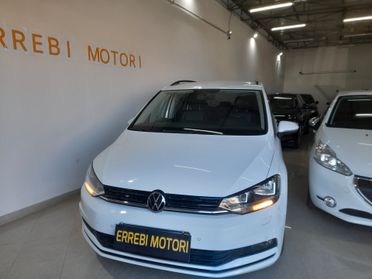 Volkswagen Touran 2.0 TDI 7 POSTI
