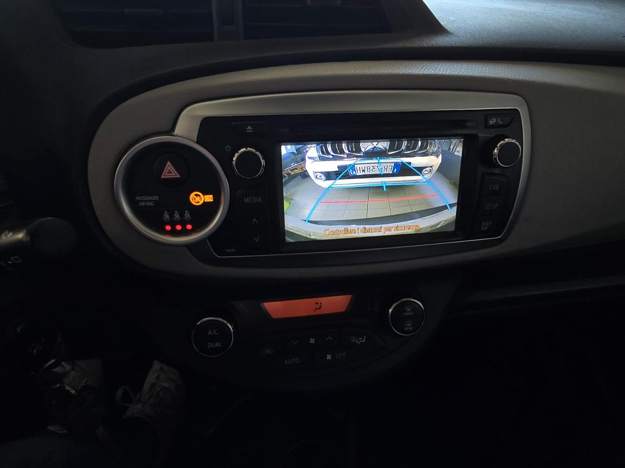 Toyota Yaris 1.3 5 porte Lounge