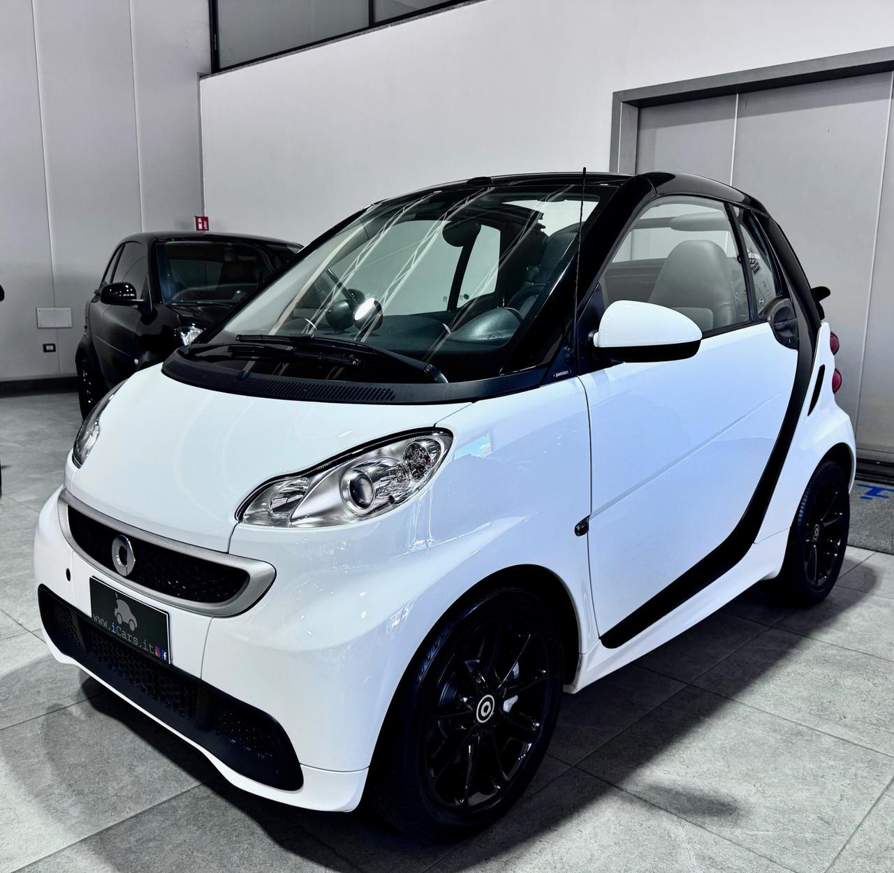Smart Fortwo Cabrio 800 cdi 54CV Passion