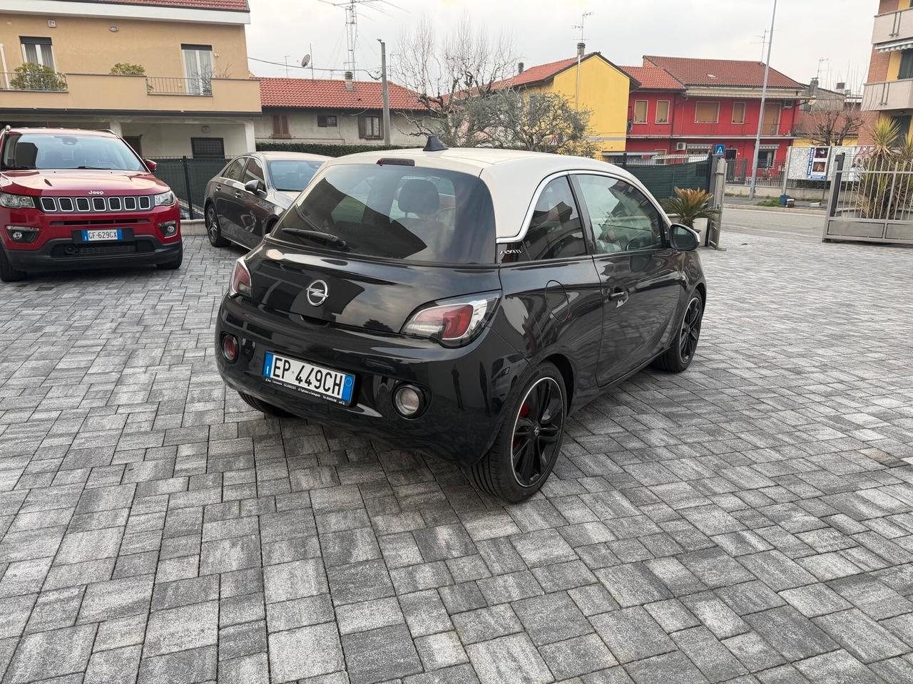 Opel Adam 1.4 100 CV White-Black Link