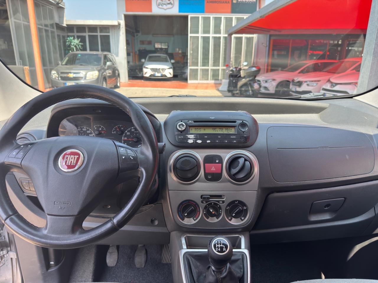 Fiat Qubo ADATTO A NEOPATENTATI 1.4 8V 77 CV Dynamic Natural Power