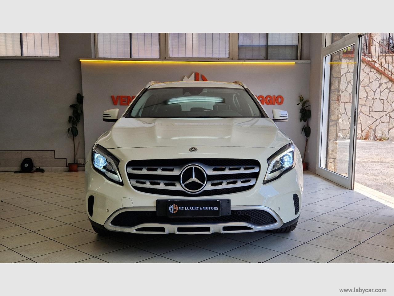 MERCEDES-BENZ GLA 180 Executive AUTOMATICA