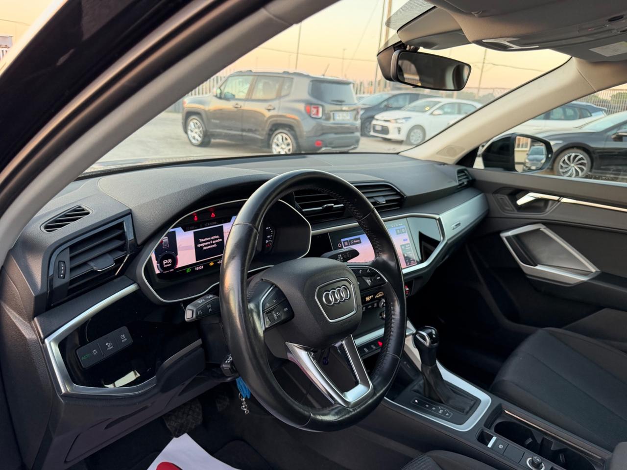 AUDI Q3 2.0 TDI 150CV STRONIC FULL LED MATRIX MY19