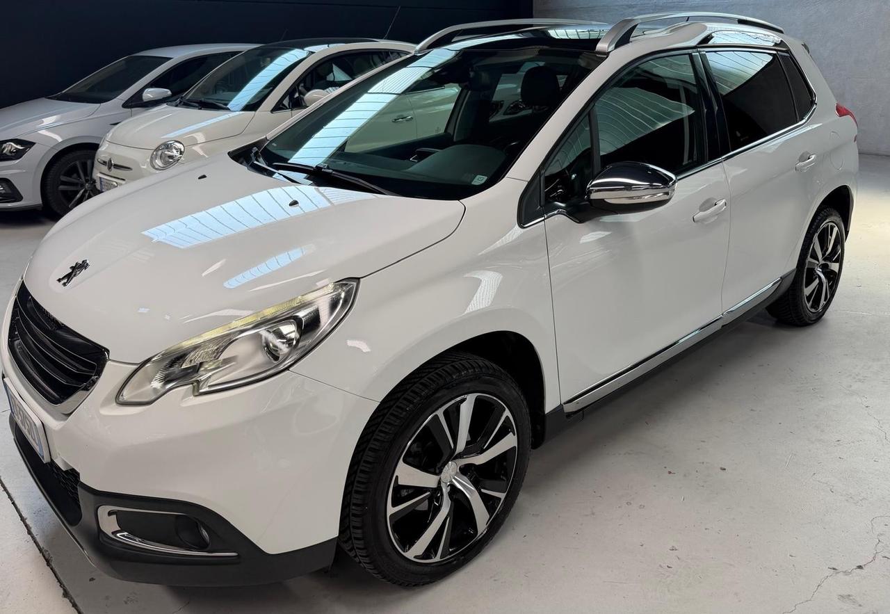 Peugeot 2008 Neopatentati+Tetto+Pelle+Allure