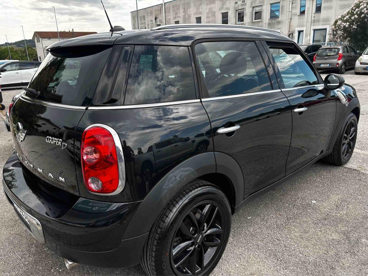 Mini Cooper D Countryman 2.0 Business Automatica
