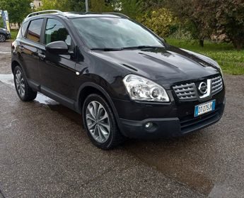 Nissan Qashqai 2.0 dCi DPF 4WD Acenta