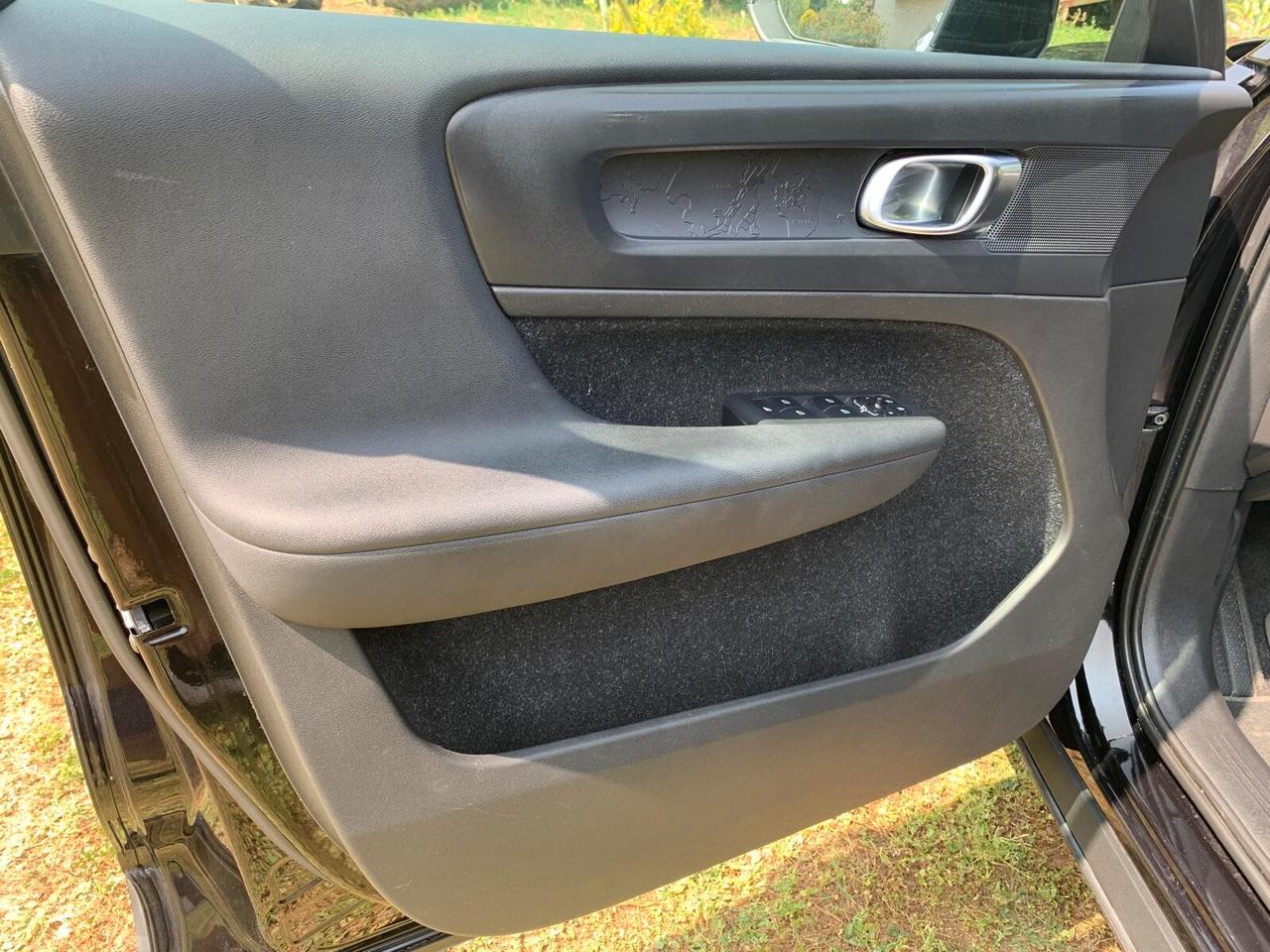 Volvo XC40 D3 Geartronic Business Plus