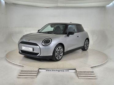MINI Mini Serie M COOPER E