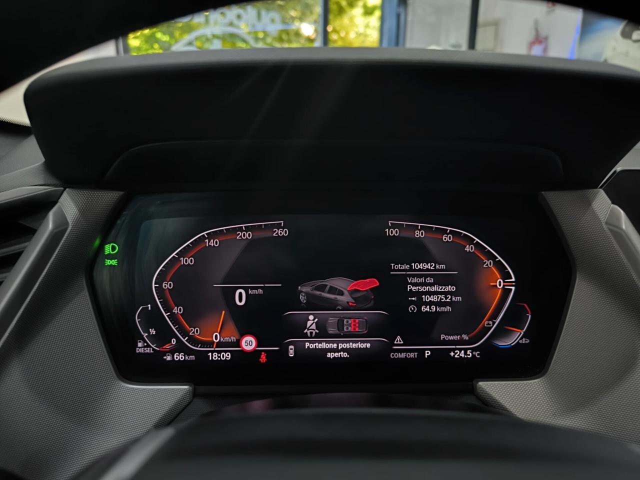 Bmw 118 118d 5p. Business Advantage