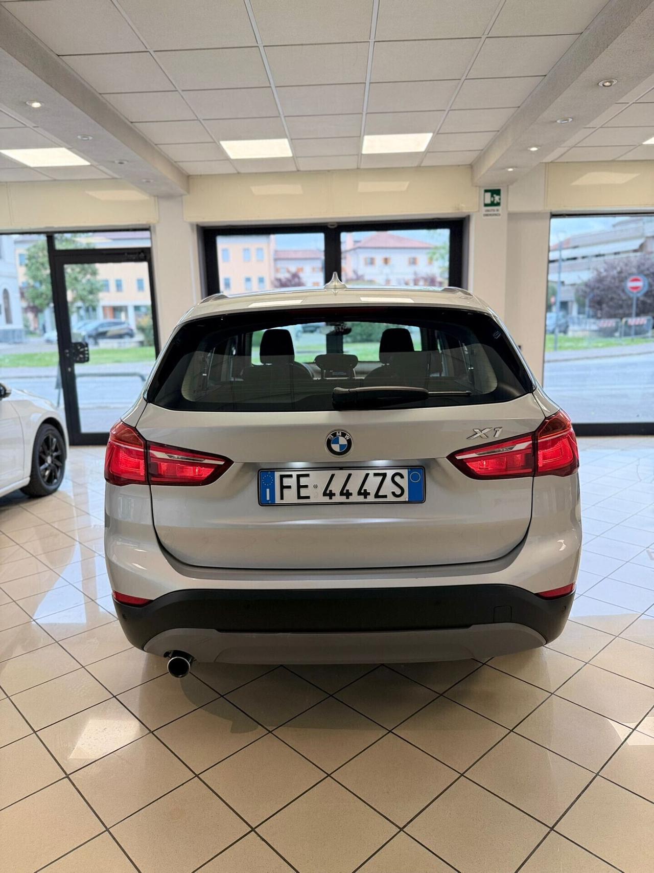 Bmw X1 sDrive18d Advantage