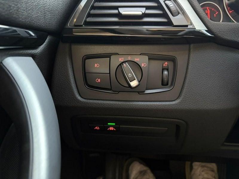 BMW Serie 4 Coupé 440i xDrive aut. Coupé Sport