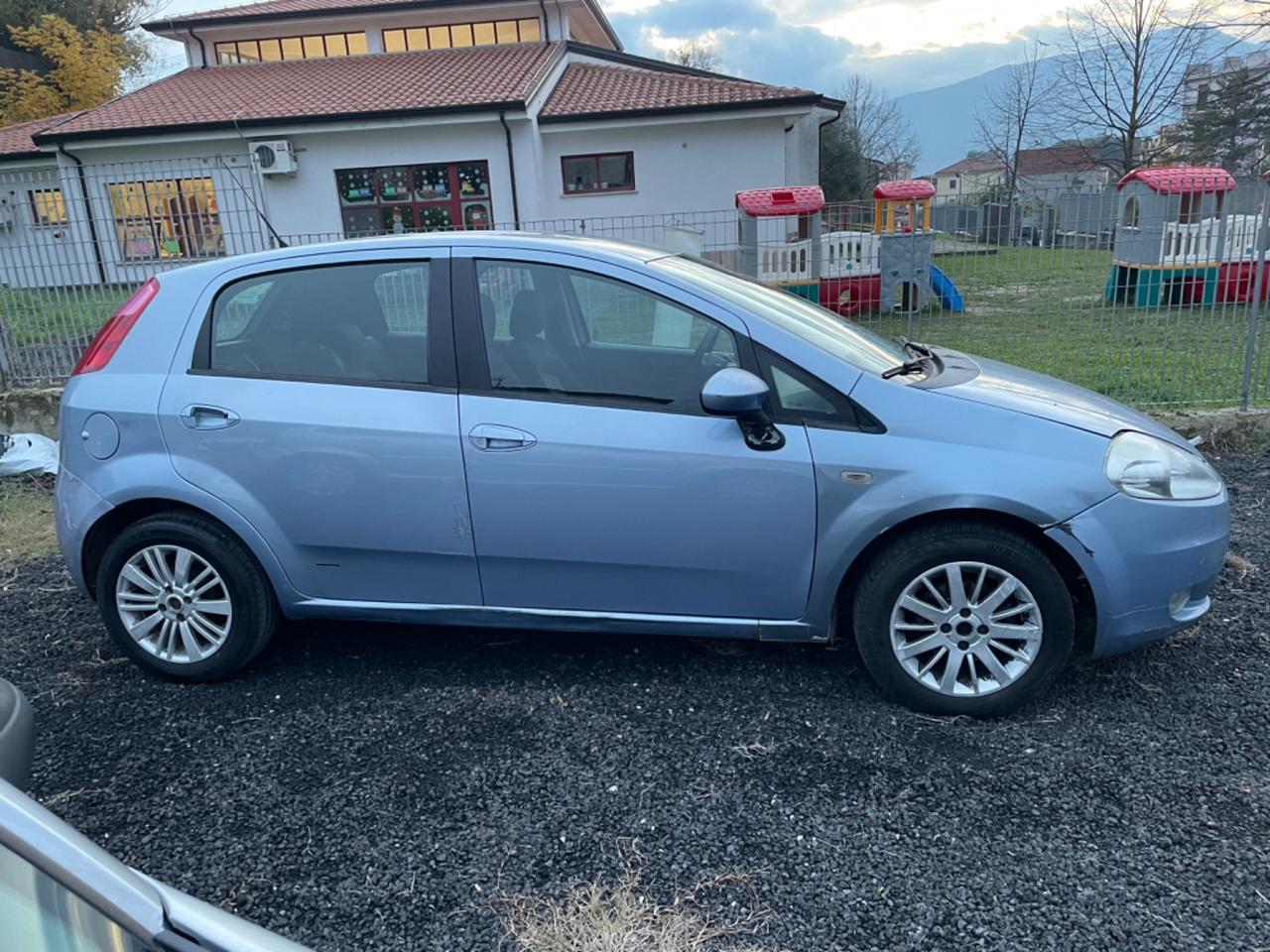 Fiat Grande Punto Grande Punto 1.3 MJT 75 CV 5 porte Active