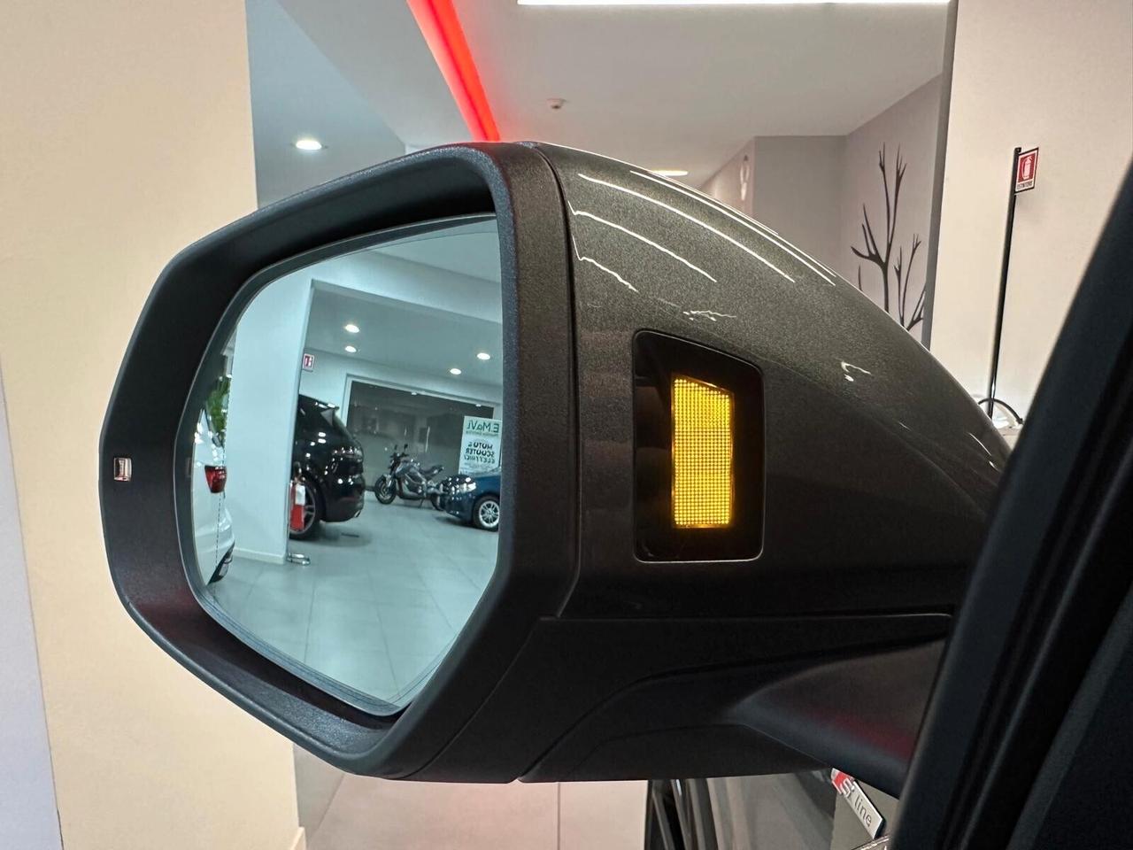Audi Q8 50 TDI 286 CV quattro tiptronic S-Line DEMO
