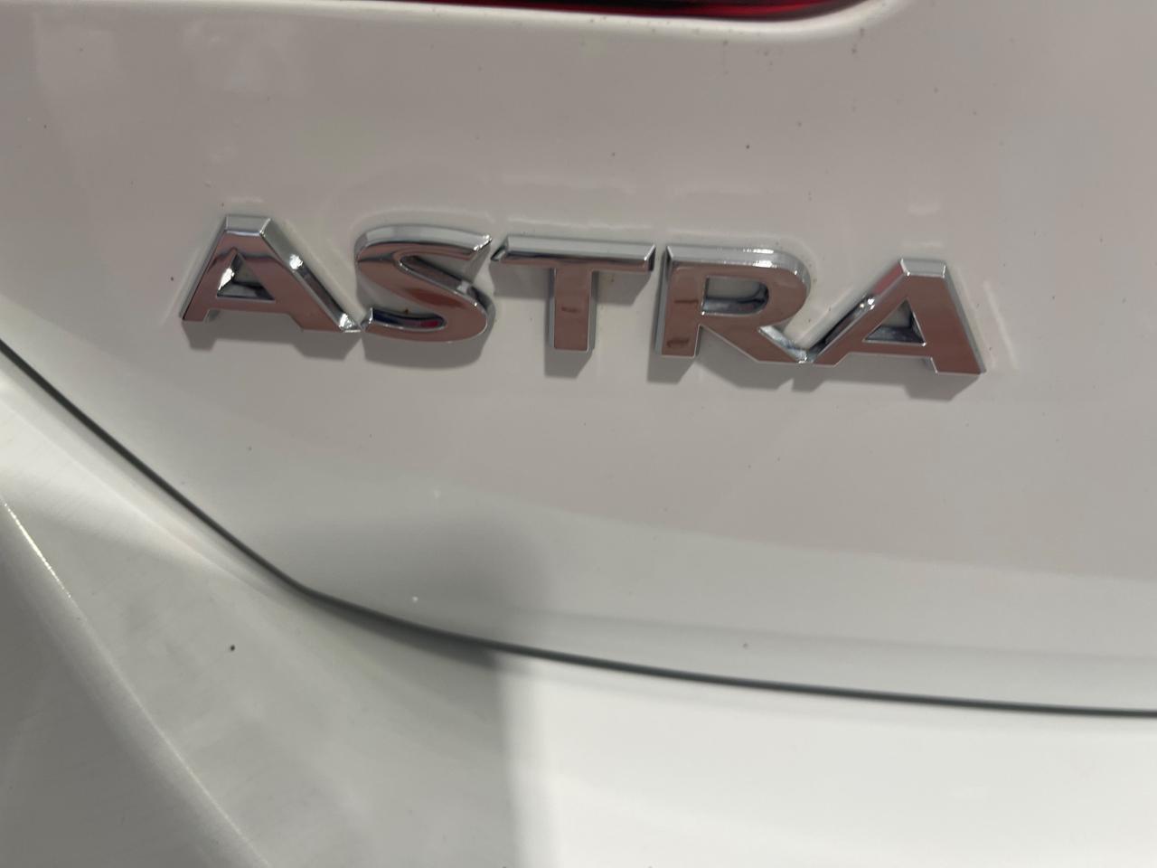 Opel Astra 1.6 Turbo 180CV 5 porte aut. Cosmo S