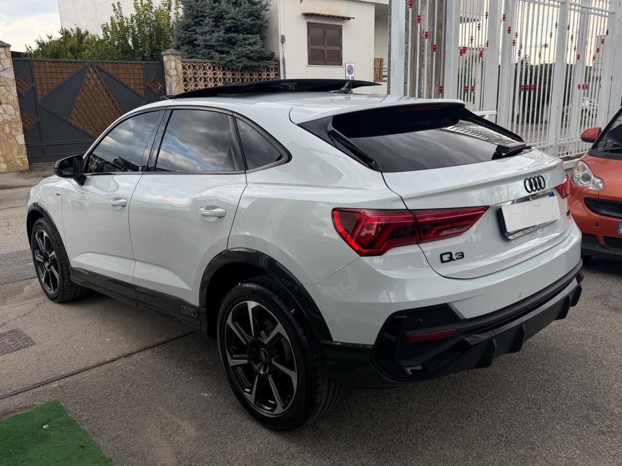 Audi Q3 SPB 35 TDI S tronic line edition tetto apribile