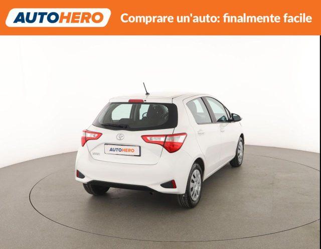 TOYOTA Yaris 1.5 5 porte Active
